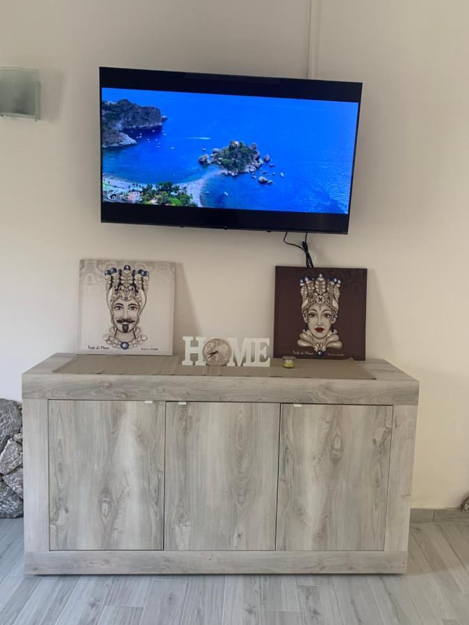 Cocciu D'Amuri Apartment Taormina Luaran gambar