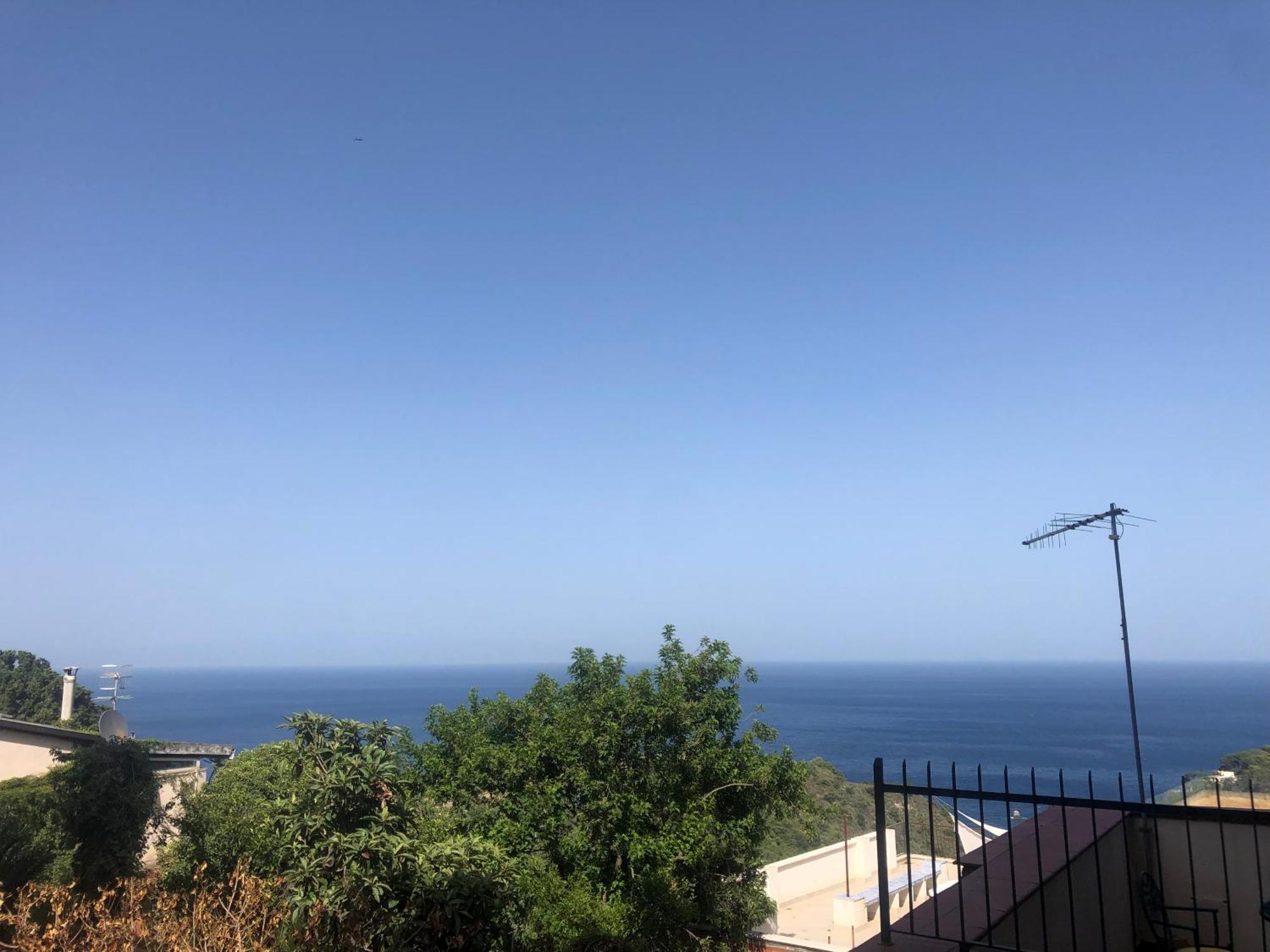 Cocciu D'Amuri Apartment Taormina Luaran gambar